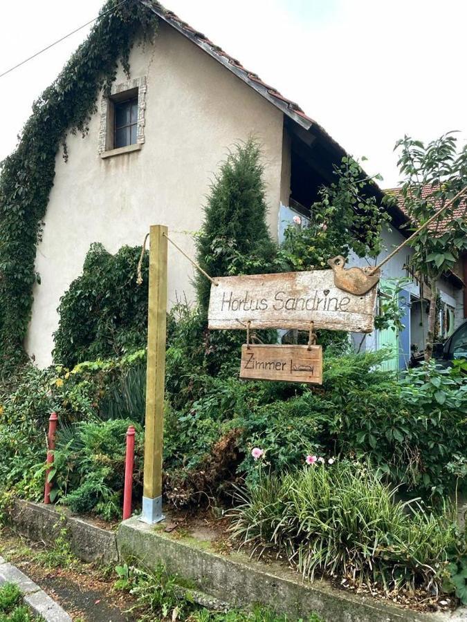 Heuhotel Farm Own Sleeping Bag Free Wifi Hausbreitenbach Exterior foto